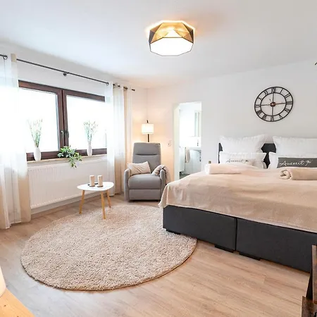 Appartement Business Fuer 2 - Kueche - Parkplatz - Netflix